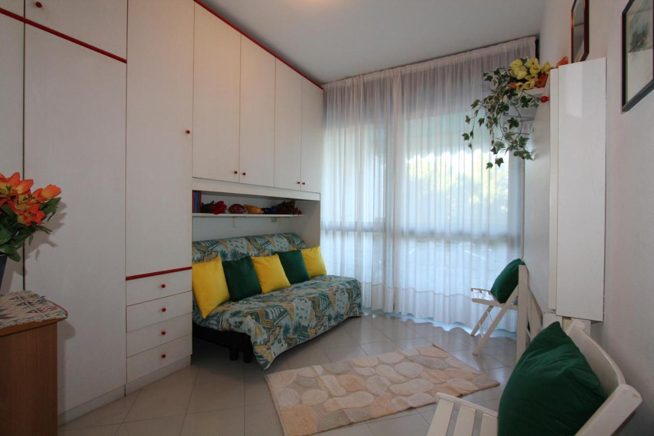 Studio Solarium Bibione Exterior foto